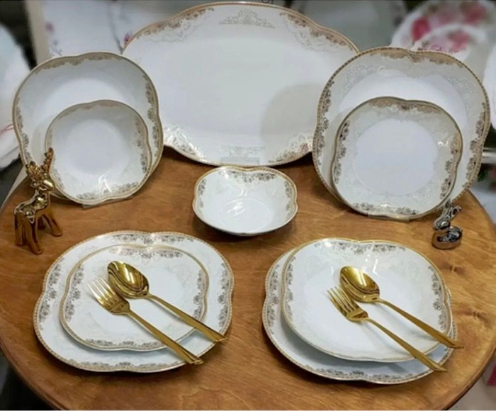 سرویس چینی پردیس طرح دانته طلایی ۱۰۴ پارچه ۱۲ نفره